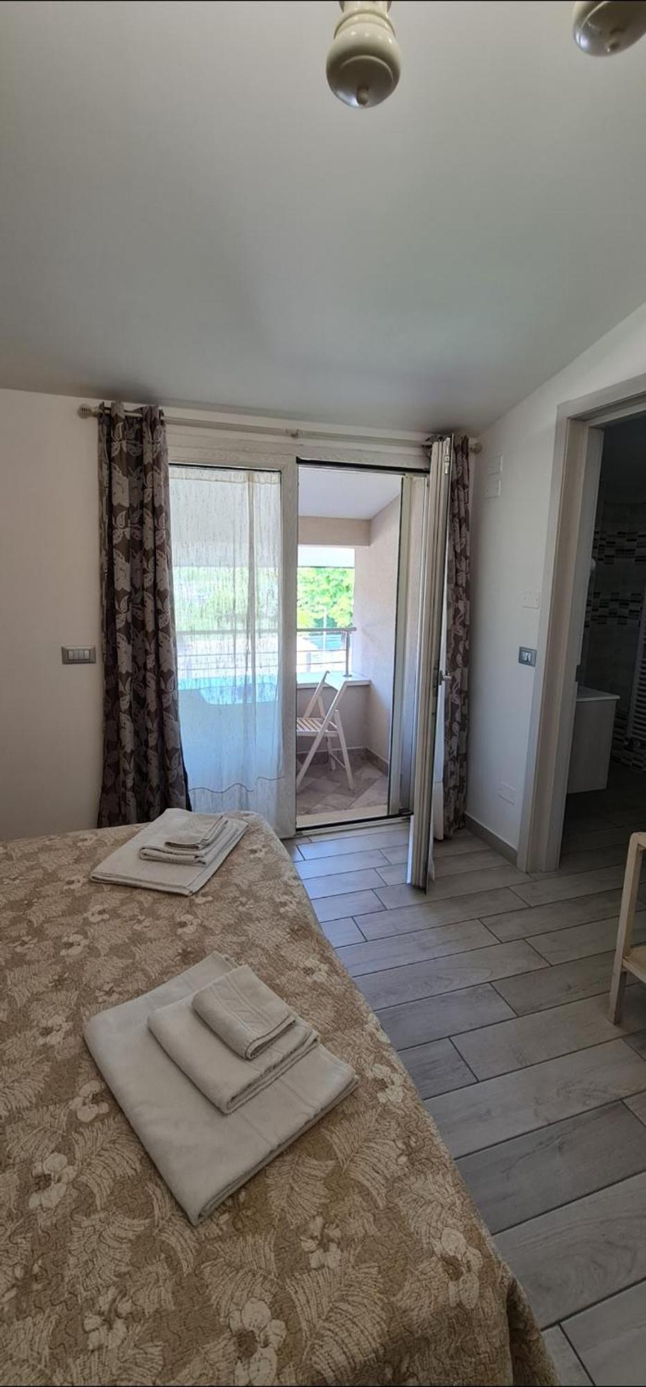Quarantotto B&B Раффа Экстерьер фото